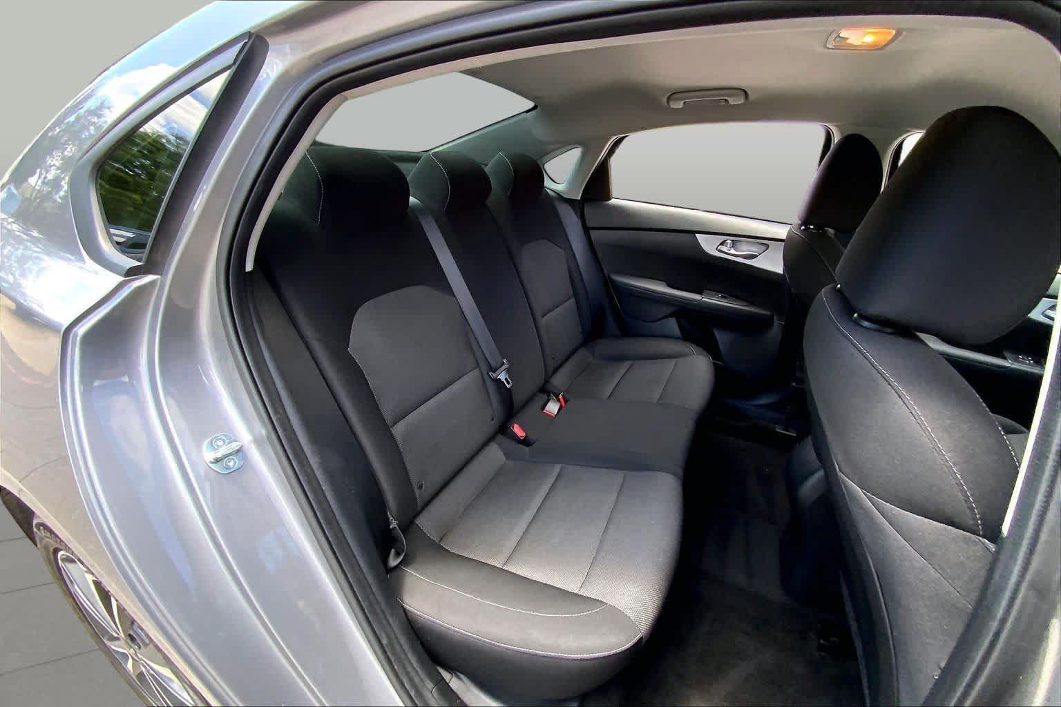 Certified 2024 Kia Forte LXS w/ LXS Technology Package FWD image 20