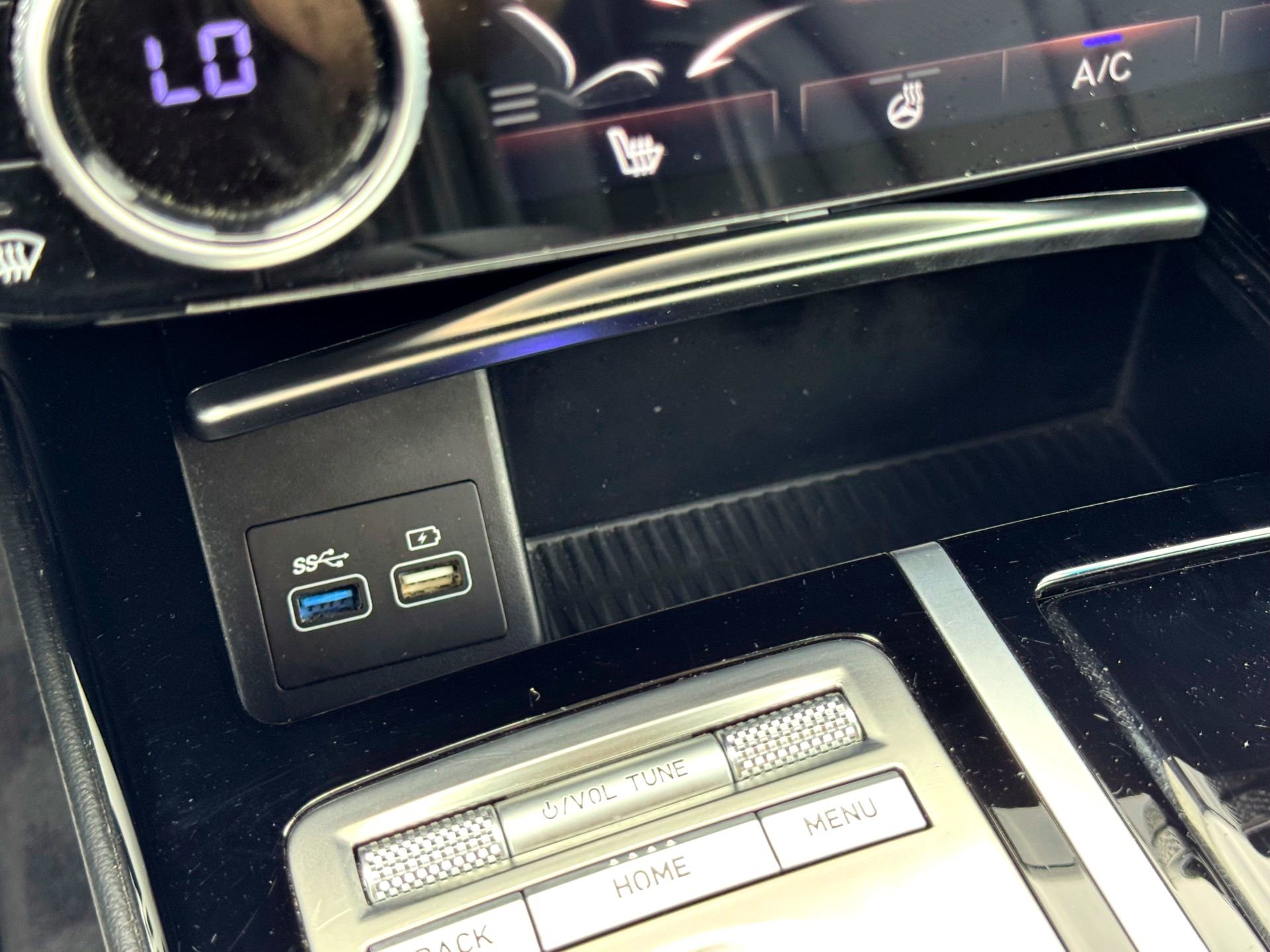 Used 2023 Genesis G80 2.5T image 27