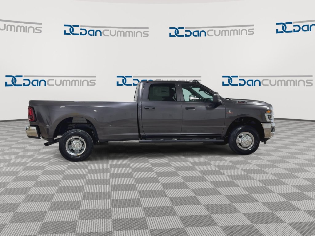 New 2027 RAM 3500 Tradesman AWD/4WD image 2