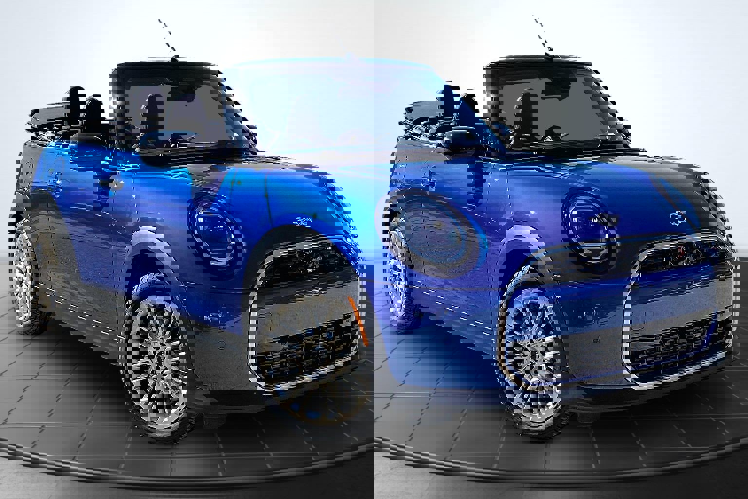 New 2026 MINI Cooper S image 2