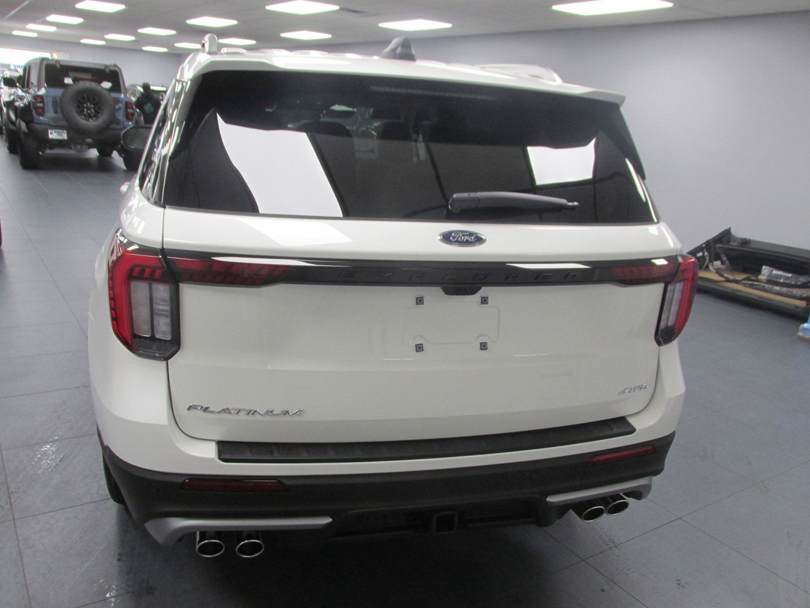 New 2025 Ford Explorer Platinum w/ Ultimate Package image 4