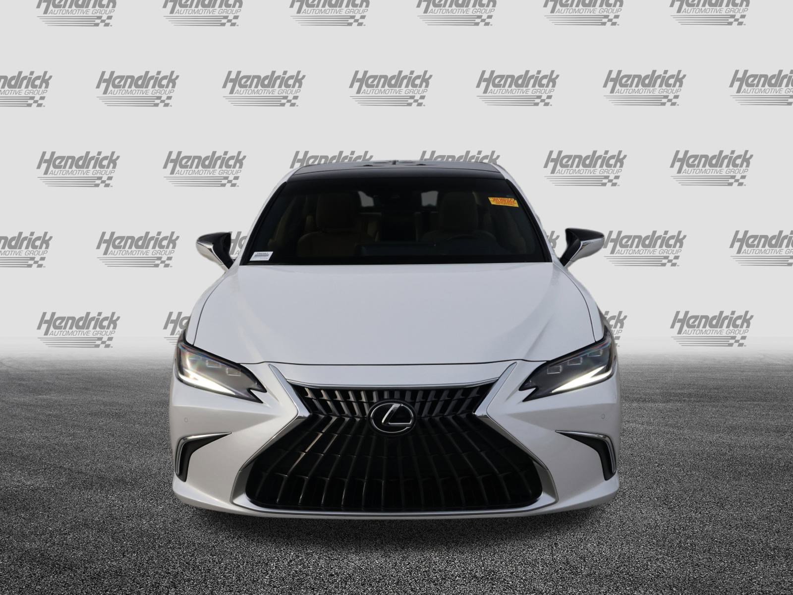 Certified 2024 Lexus ES 350 Ultra Luxury image 3