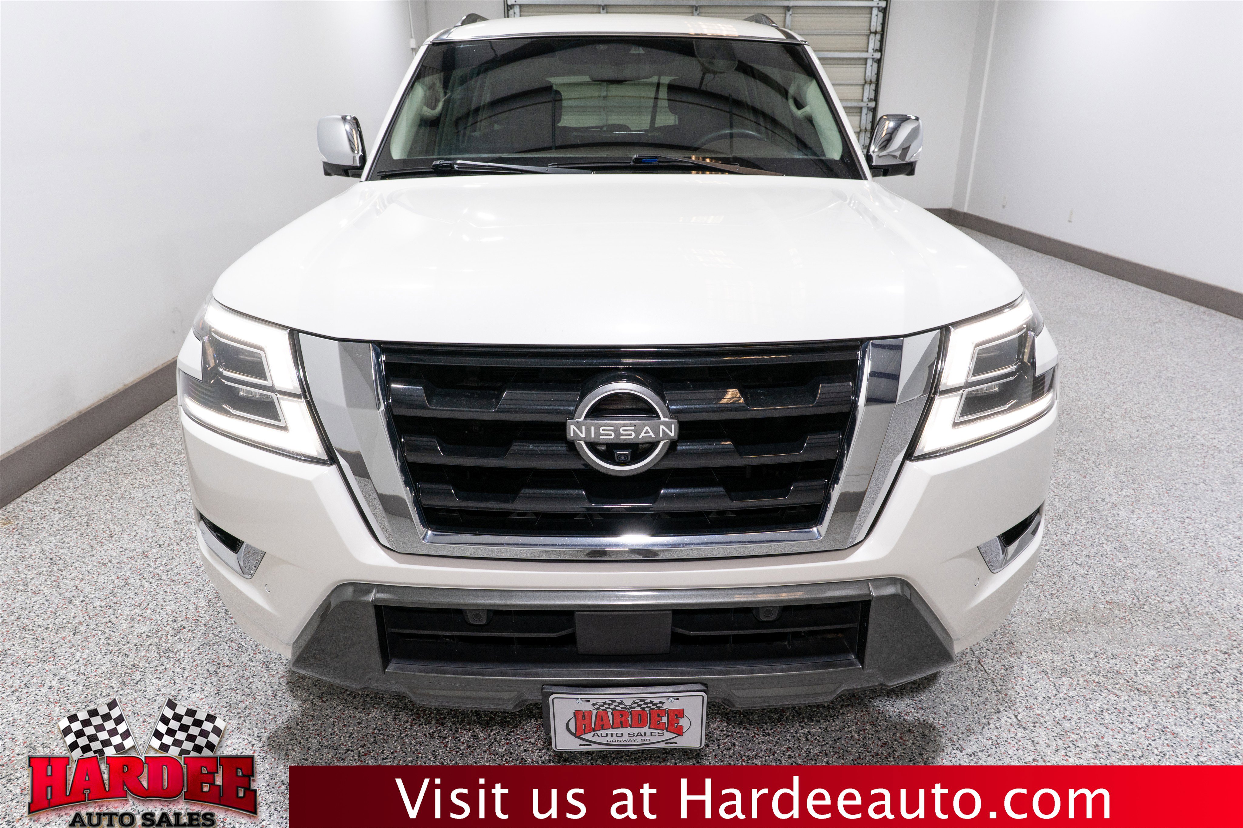 Used 2023 Nissan Armada Platinum w/ Captain's Chairs Package image 7