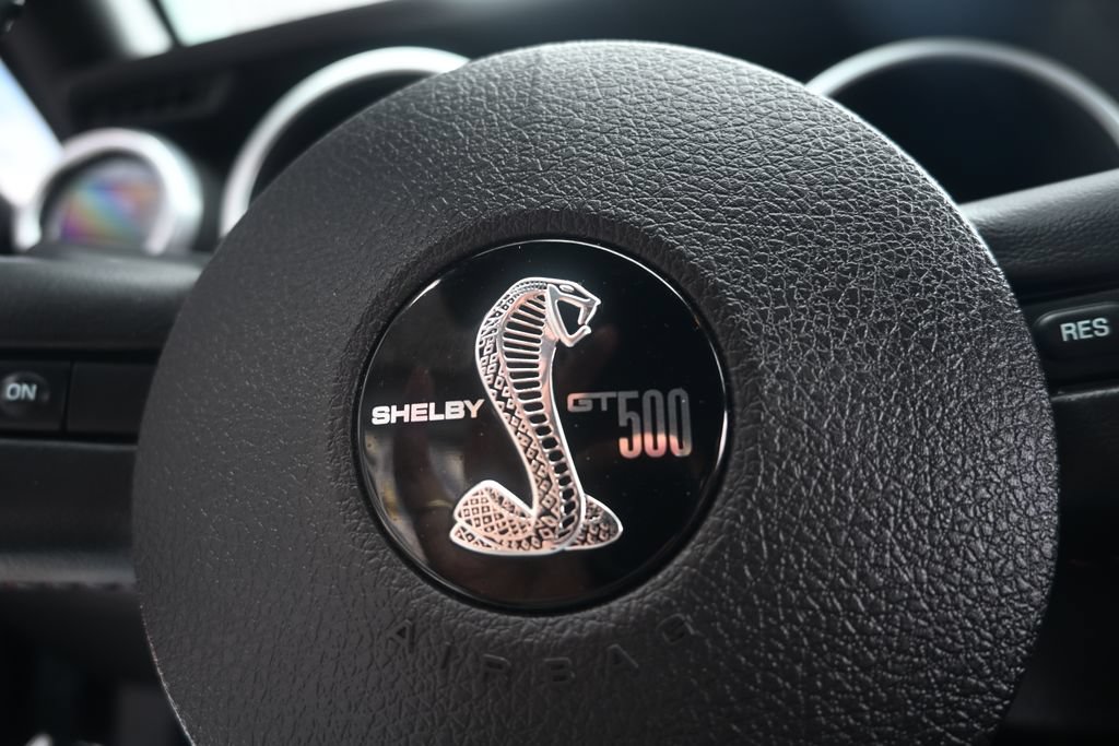 Used 2007 Ford Mustang Shelby GT500 RWD image 25