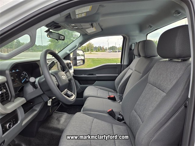 New 2026 Ford F250 XL w/ XL Chrome Package image 6