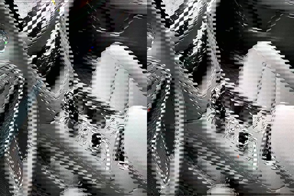 New 2026 Cadillac XT5 Premium Luxury image 8