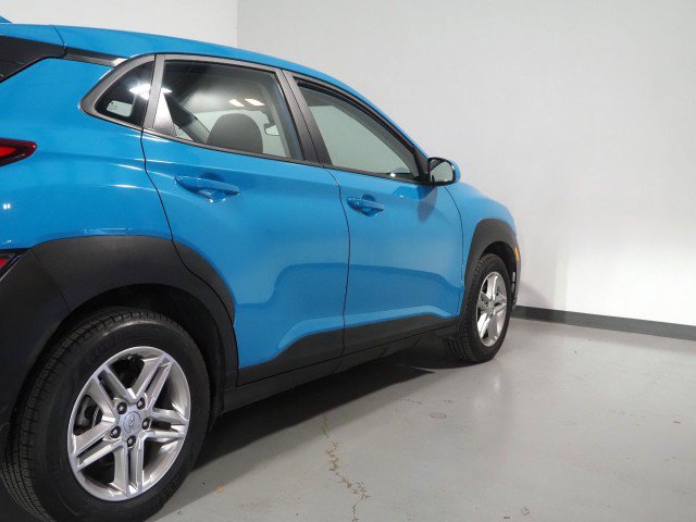 Used 2022 Hyundai Kona SE FWD image 49