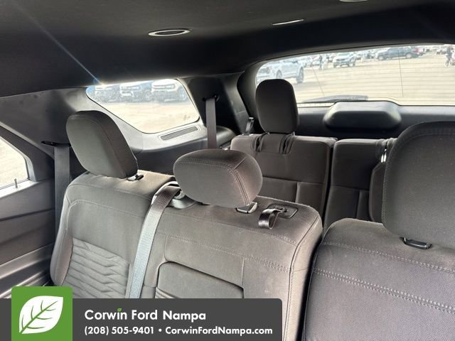 Used 2020 Ford Explorer XLT image 12