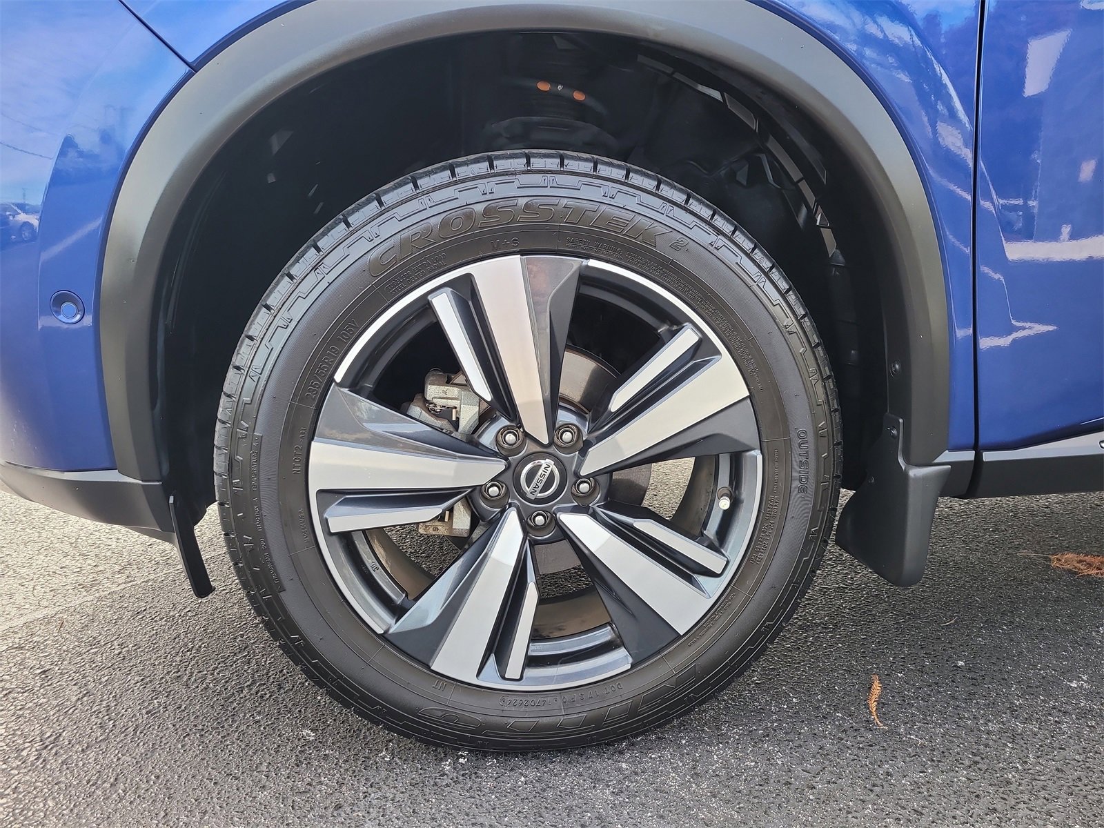 Used 2021 Nissan Rogue Platinum image 10