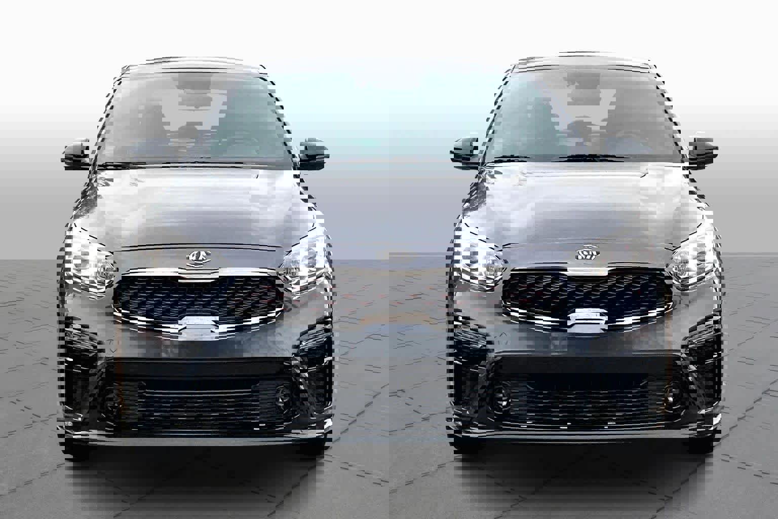 Used 2021 Kia Forte GT-Line w/ GT-Line Premium Package image 4