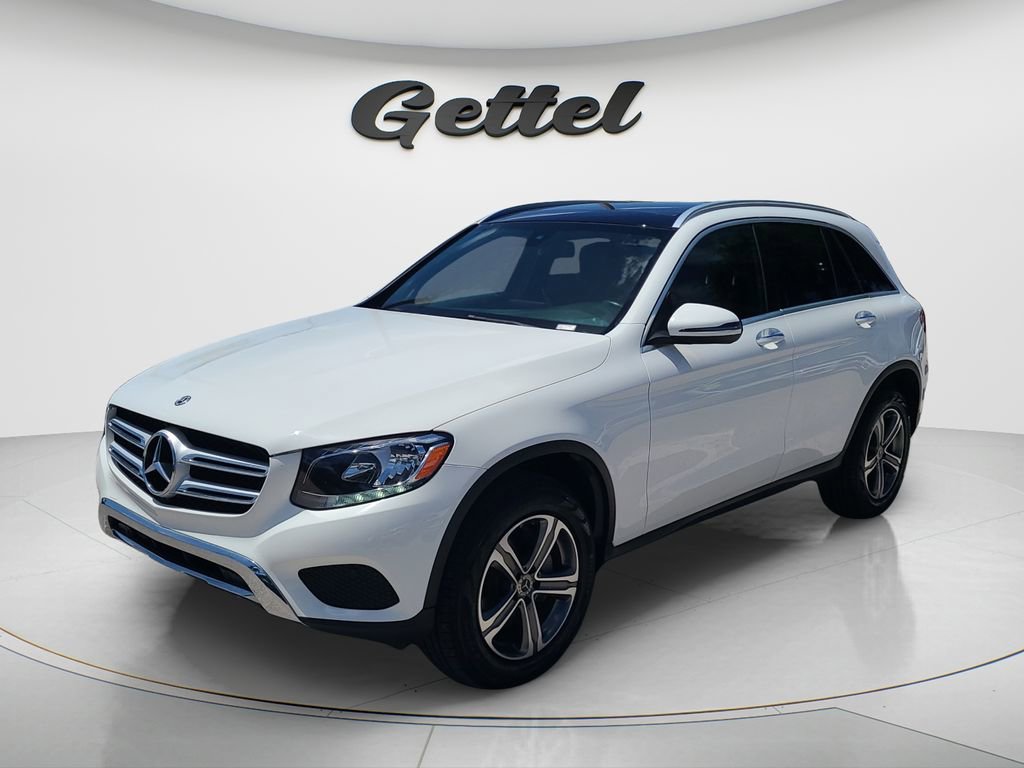 Used 2019 Mercedes-Benz GLC 300 4MATIC image 1