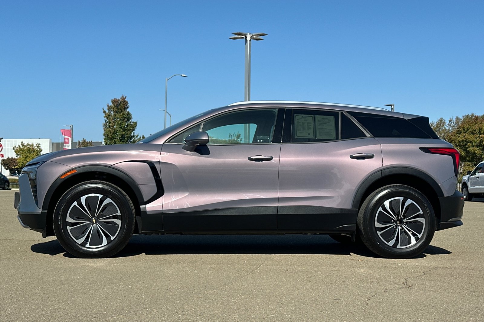 Used 2024 Chevrolet Blazer EV LT AWD/4WD image 7