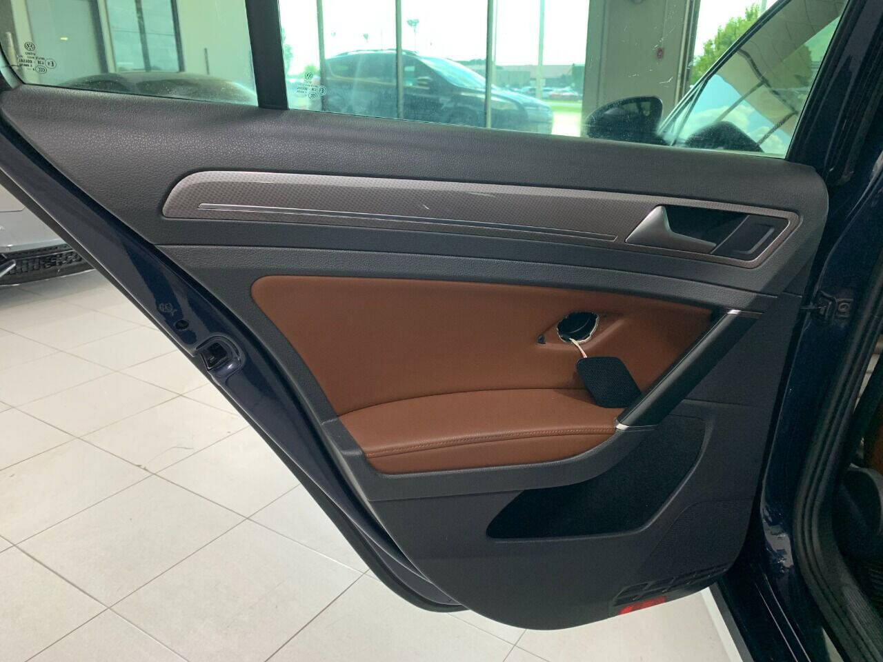 Used 2017 Volkswagen Golf Alltrack S AWD/4WD image 25