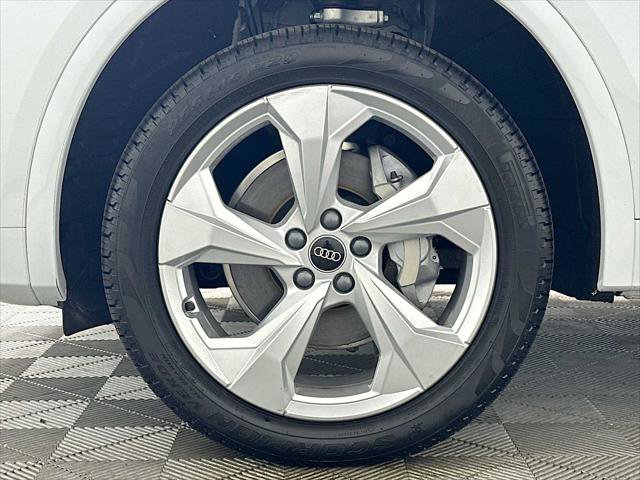 Certified 2025 Audi Q5 2.0T Premium Plus w/ Premium Plus Package image 30