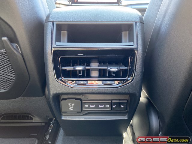 New 2026 Jeep Grand Cherokee Limited w/ Limited Altitude Package AWD/4WD image 23