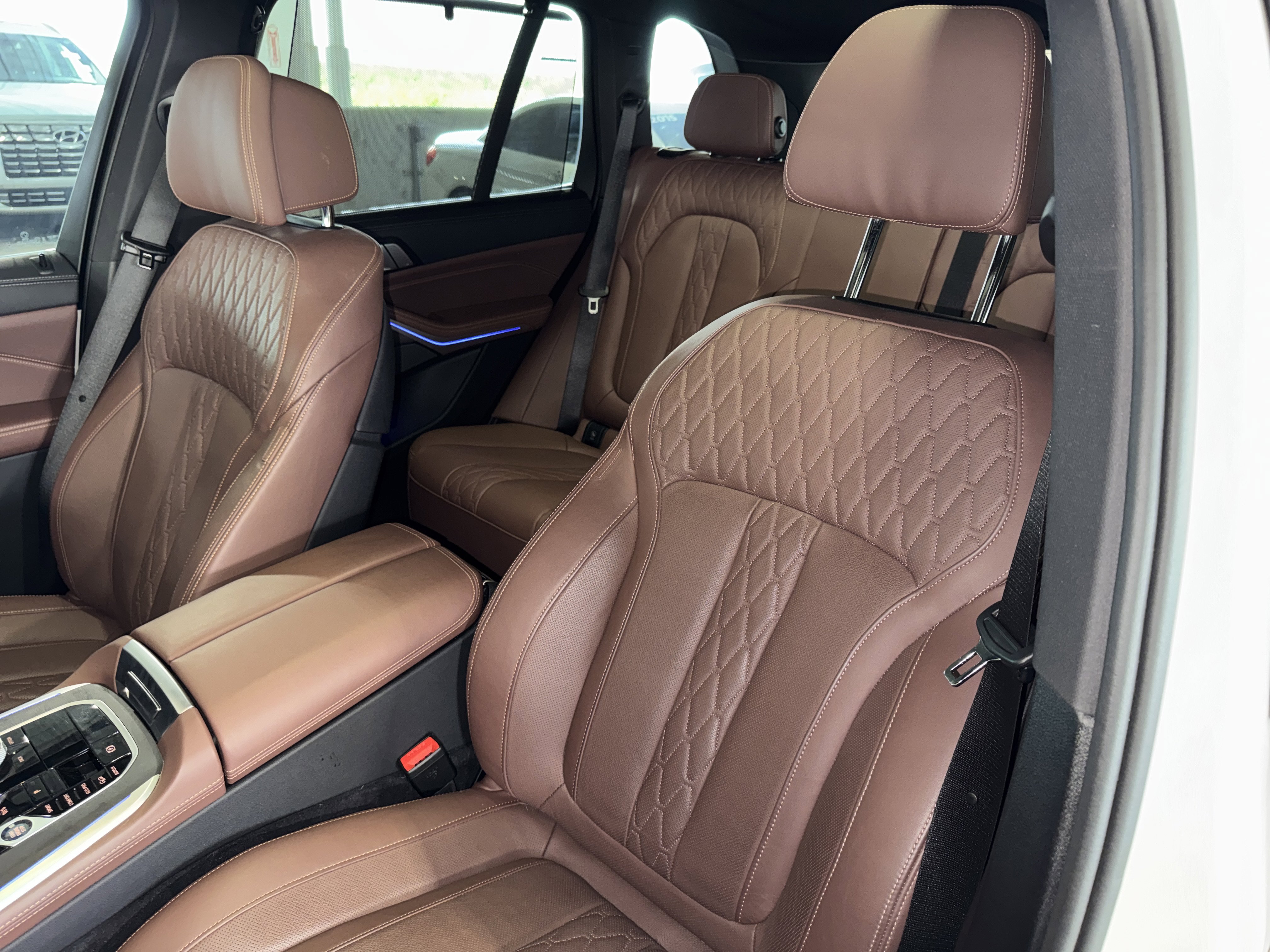 Used 2025 BMW X5 M60i image 33