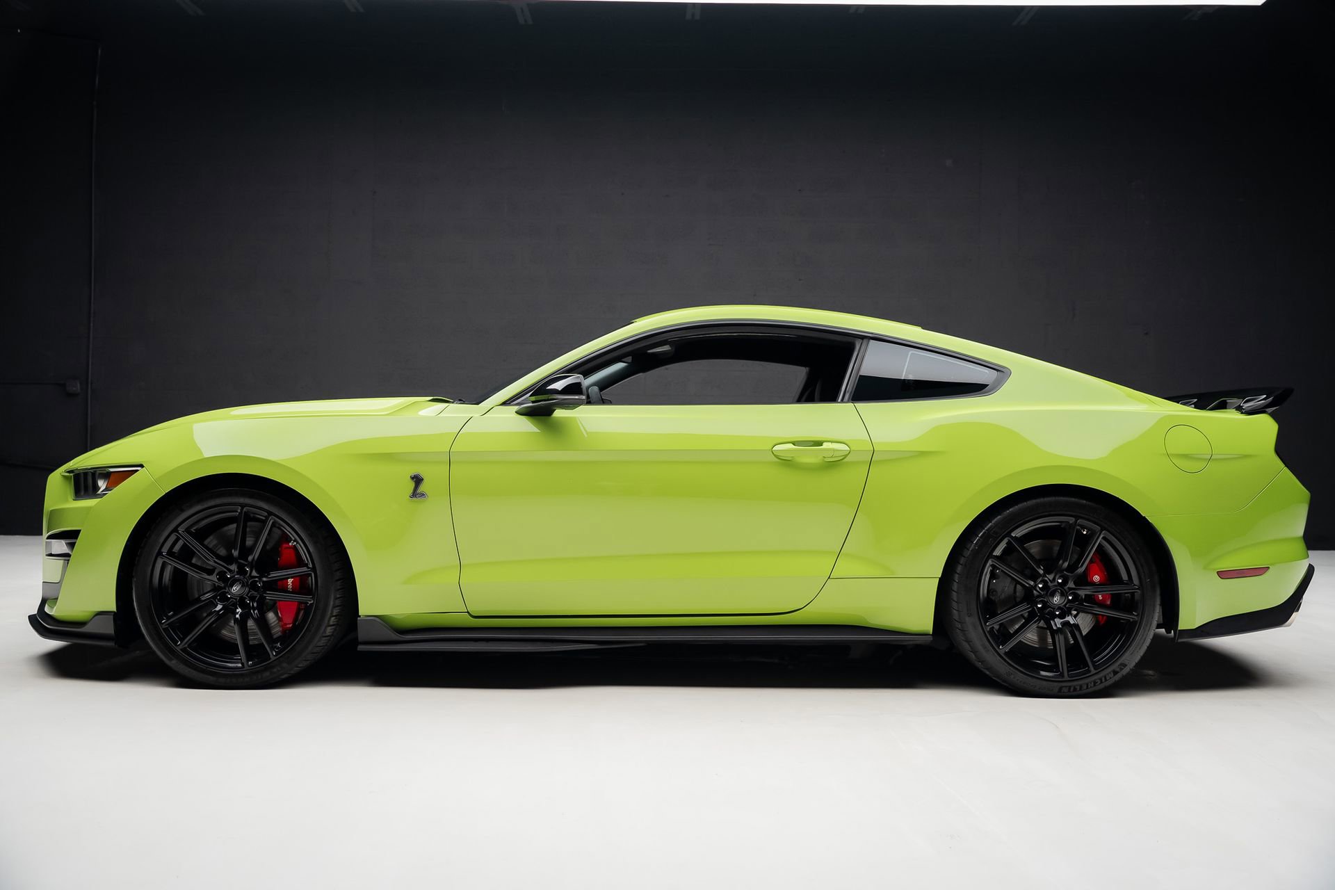 Used 2020 Ford Mustang Shelby GT500 w/ Technology Package image 20