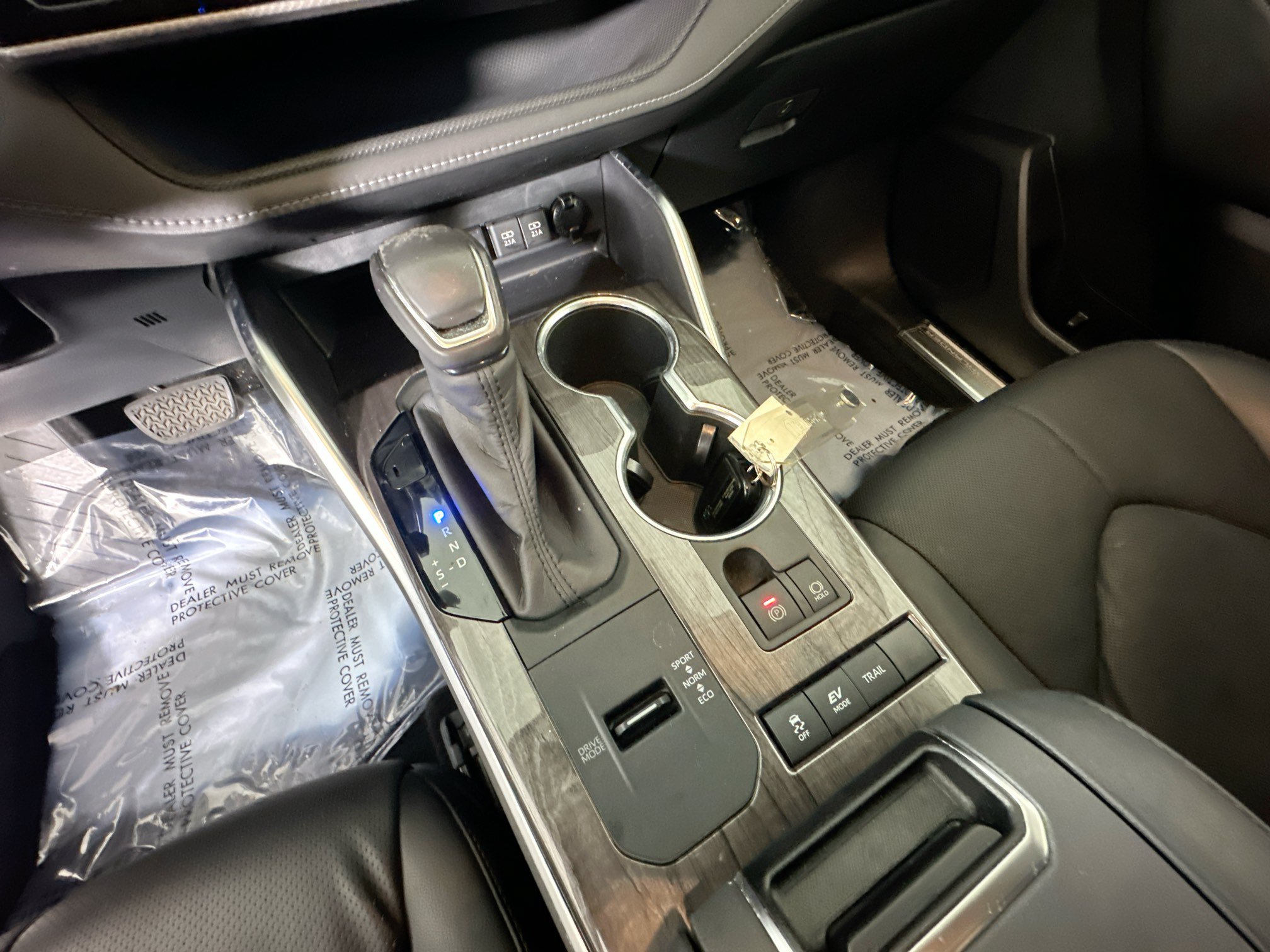 Used 2020 Toyota Highlander Platinum AWD/4WD image 22