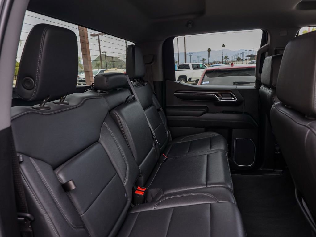 Used 2024 GMC Sierra 1500 SLT image 17