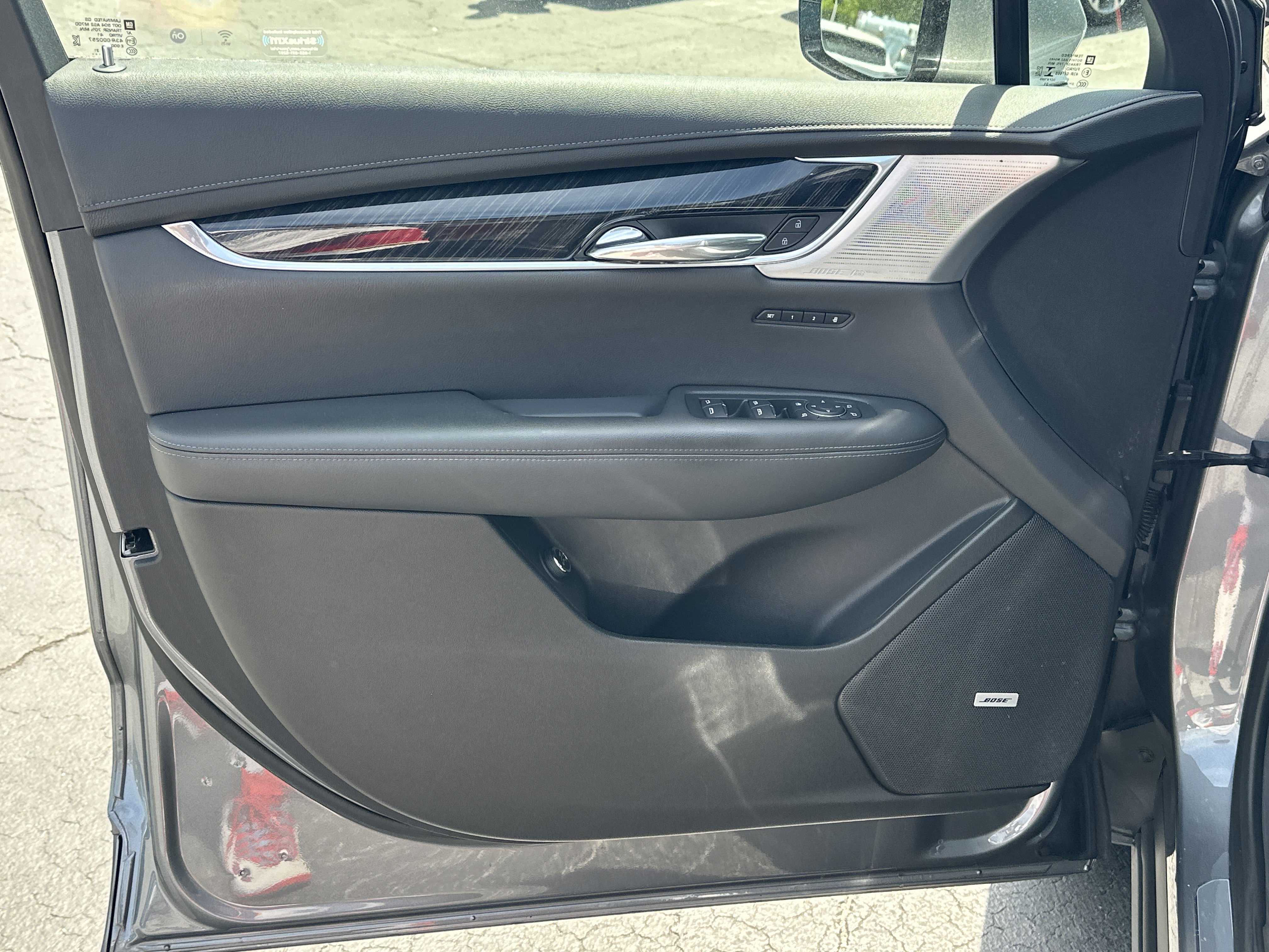 Used 2021 Cadillac XT6 Premium Luxury image 11