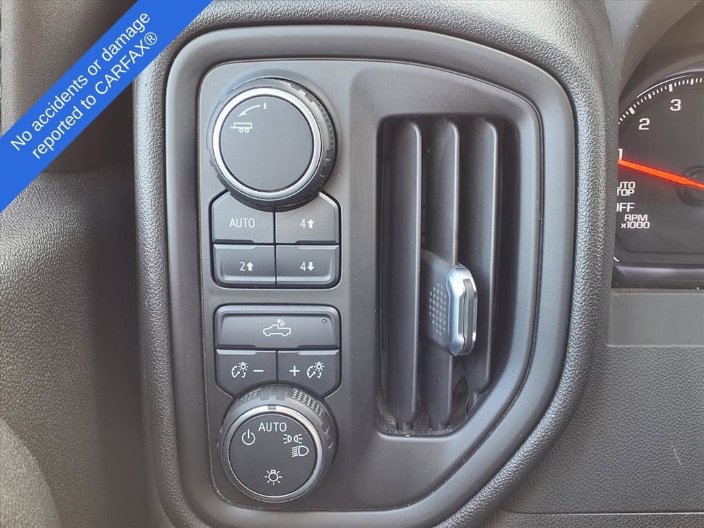 Used 2022 Chevrolet Silverado 1500 Custom Trail Boss w/ LPO, Dark Essentials Package image 23