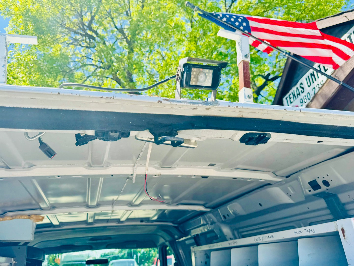 Used 2005 Ford E-250 and Econoline 250 image 14