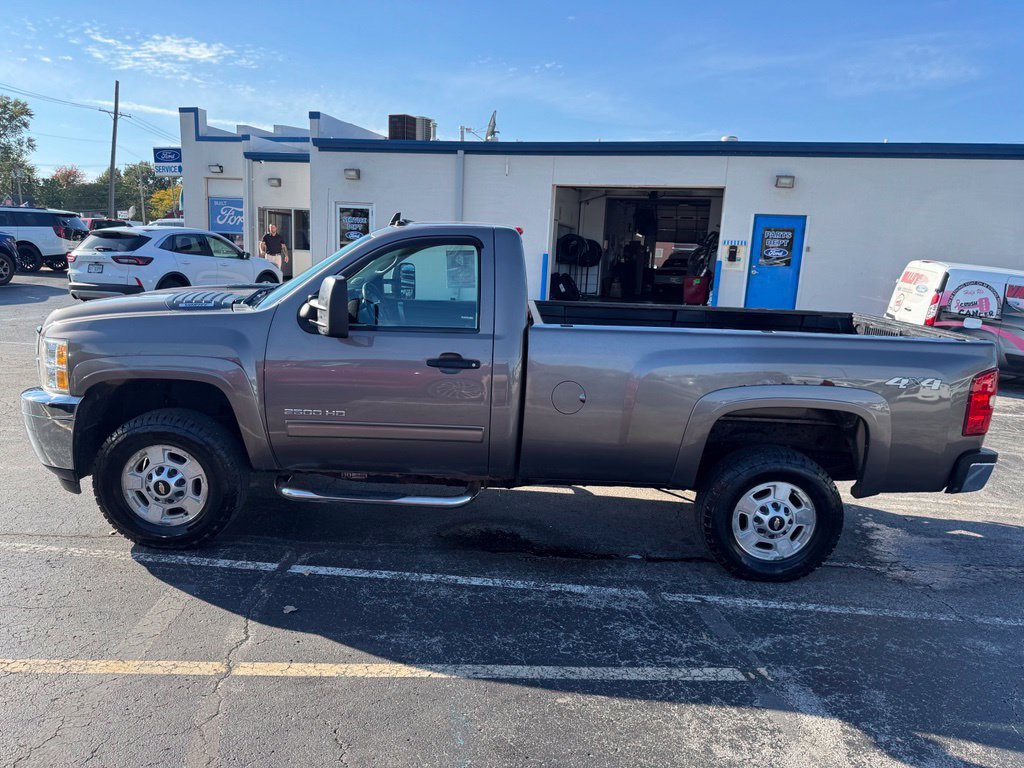 Used 2013 Chevrolet Silverado 2500 LT w/ Convenience Package AWD/4WD image 7