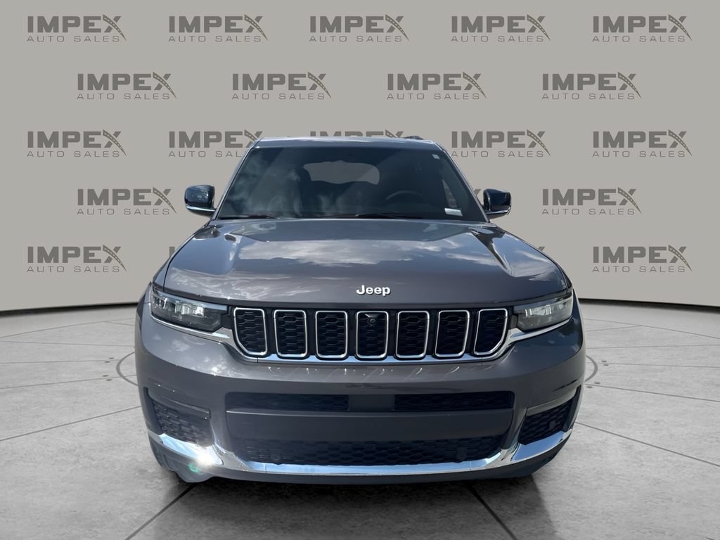 Used 2025 Jeep Grand Cherokee L Limited w/ Luxury Tech Group II AWD/4WD image 8