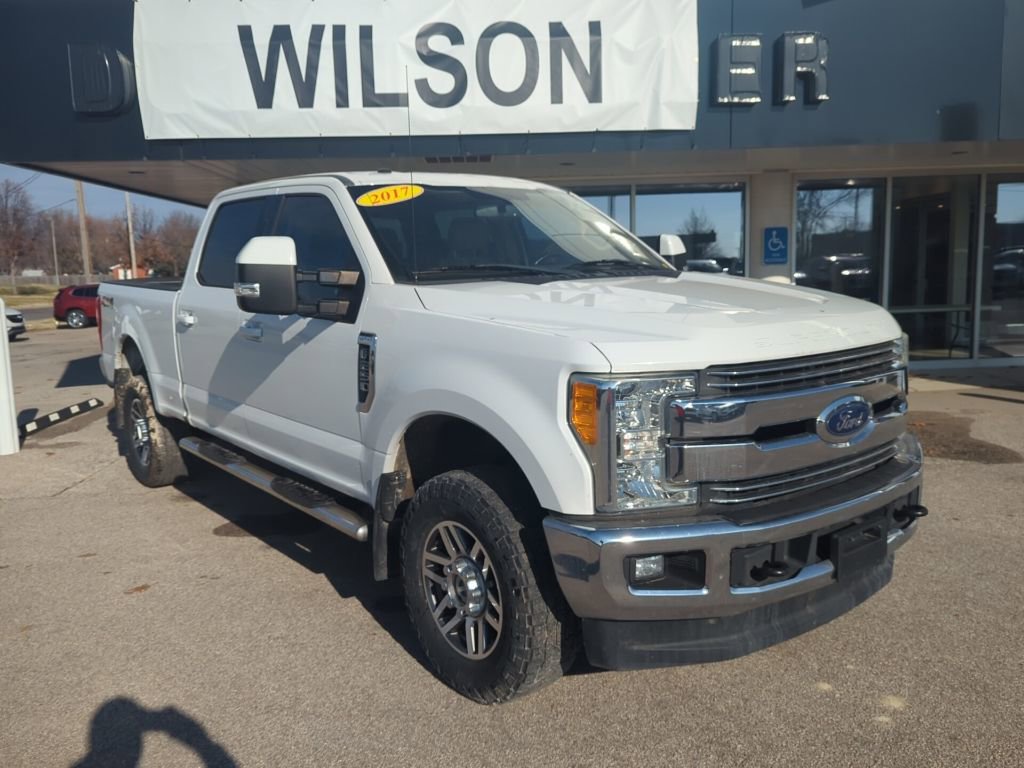 Used 2017 Ford F250 Lariat image 1