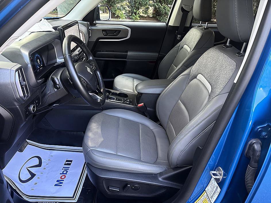 Used 2025 Ford Bronco Sport Badlands AWD/4WD image 12