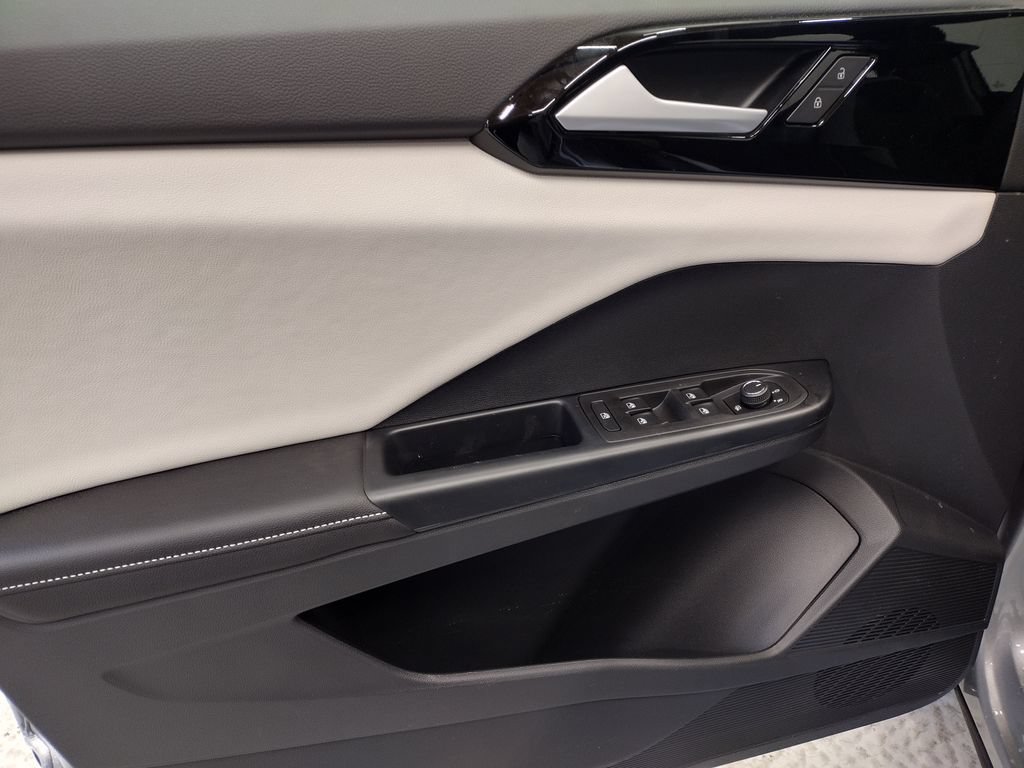 New 2026 Volkswagen Taos S AWD/4WD image 17