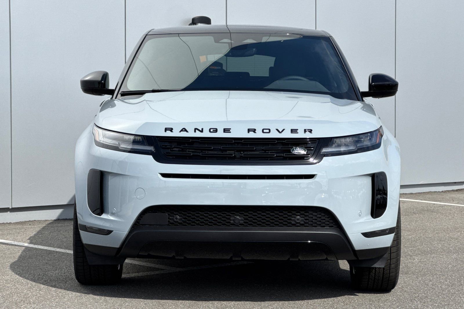 New 2026 Land Rover Range Rover Evoque S AWD/4WD image 8