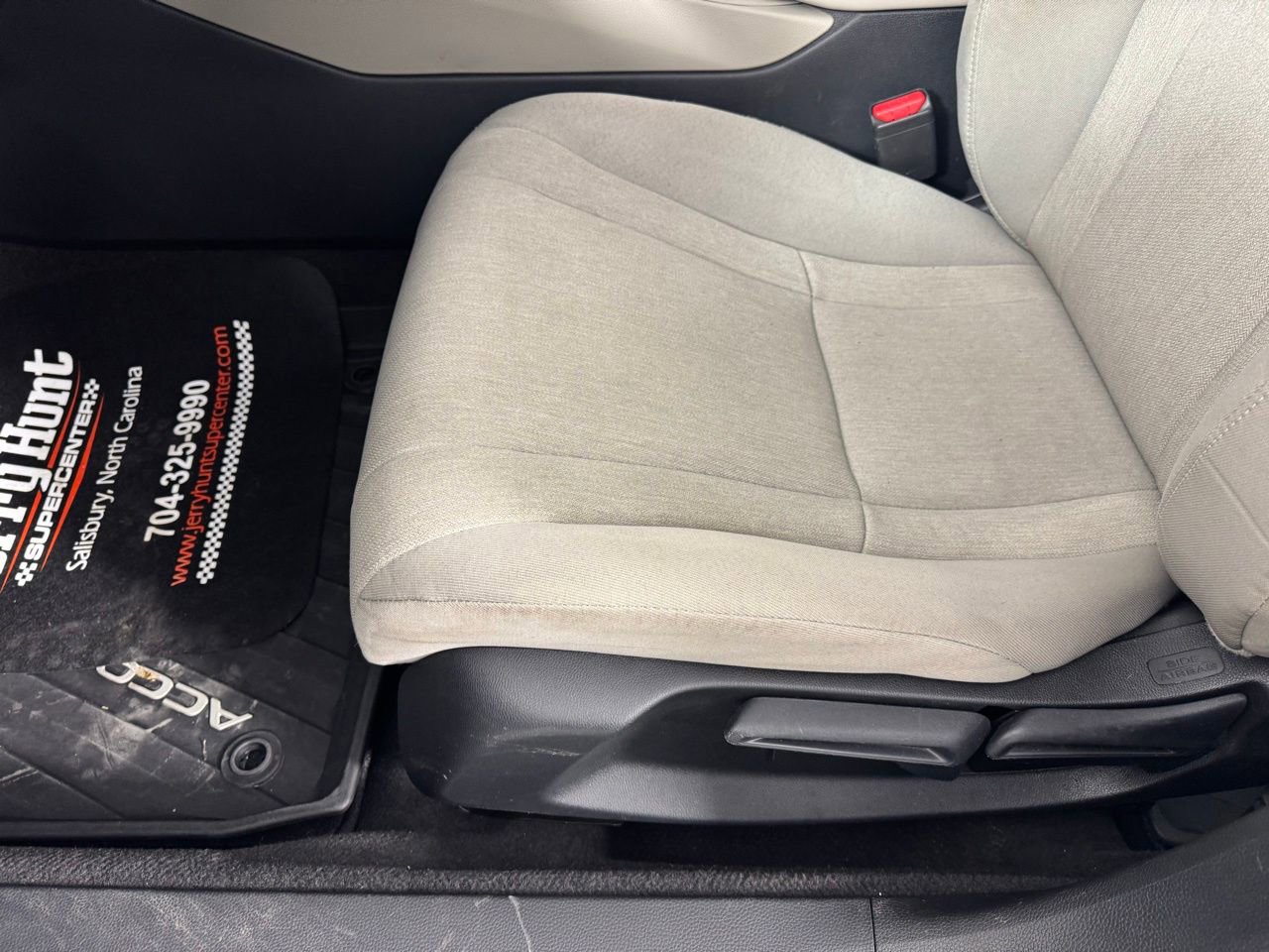 Used 2025 Honda Accord LX image 11