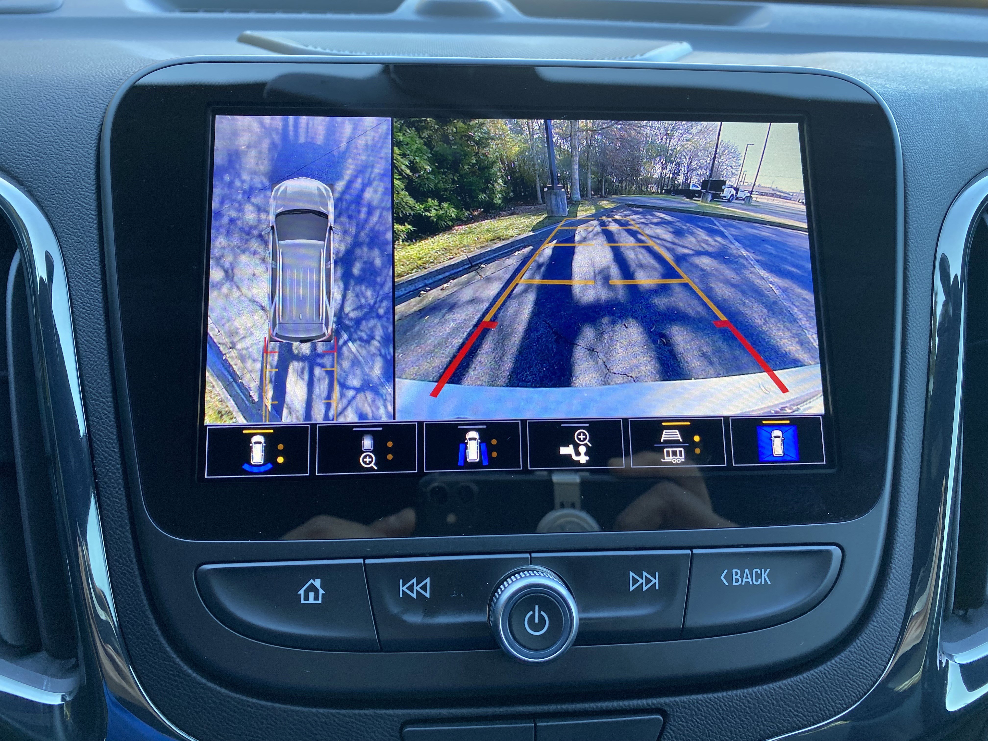 Used 2024 Chevrolet Equinox RS w/ RS Leather Package image 26