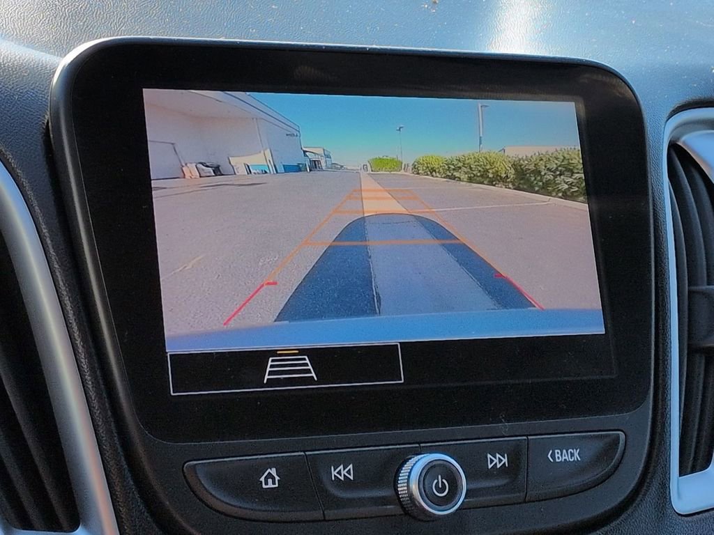 Used 2023 Chevrolet Malibu LT w/ Driver Confidence Package FWD image 18