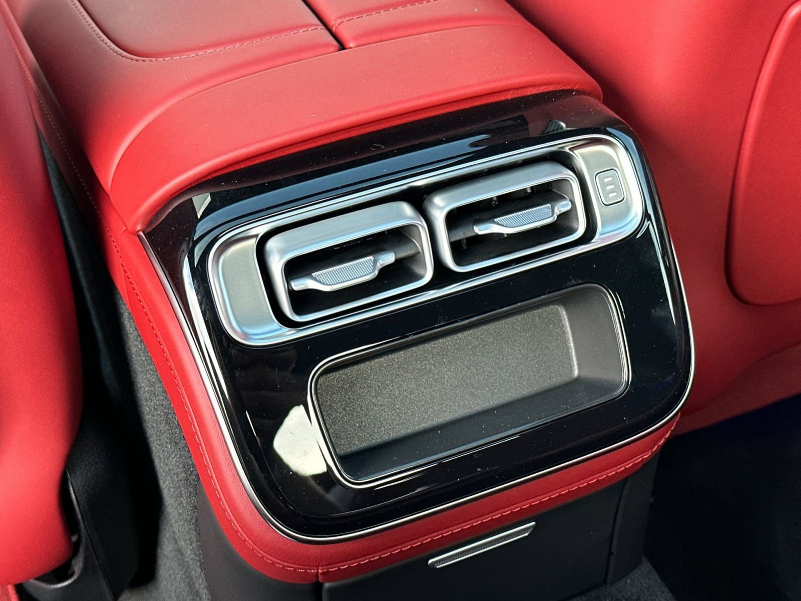 New 2026 Mercedes-Benz S 580 4MATIC Sedan image 13
