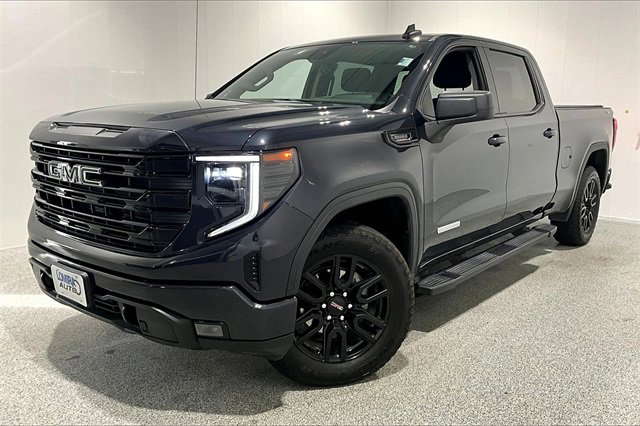 Used 2024 GMC Sierra 1500 Elevation image 3