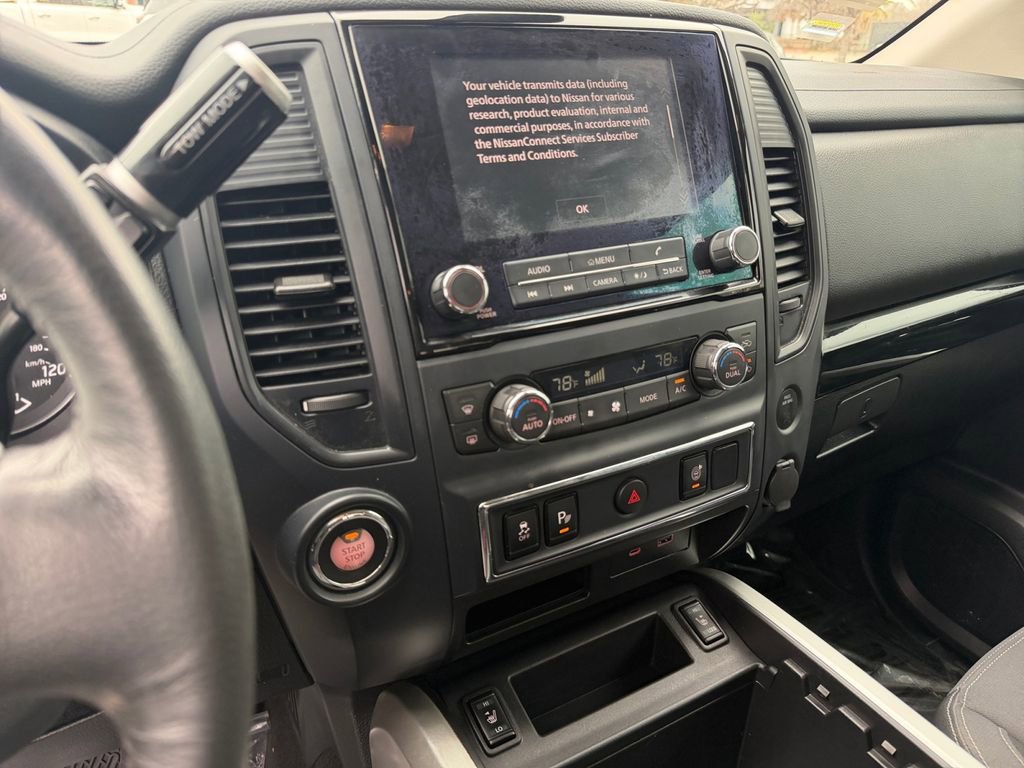 Used 2024 Nissan Titan SV w/ SV Convenience Package image 15