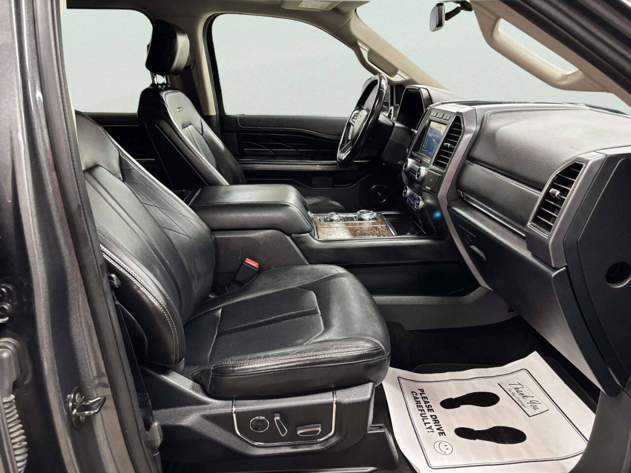 Used 2019 Ford Expedition Platinum AWD/4WD image 24