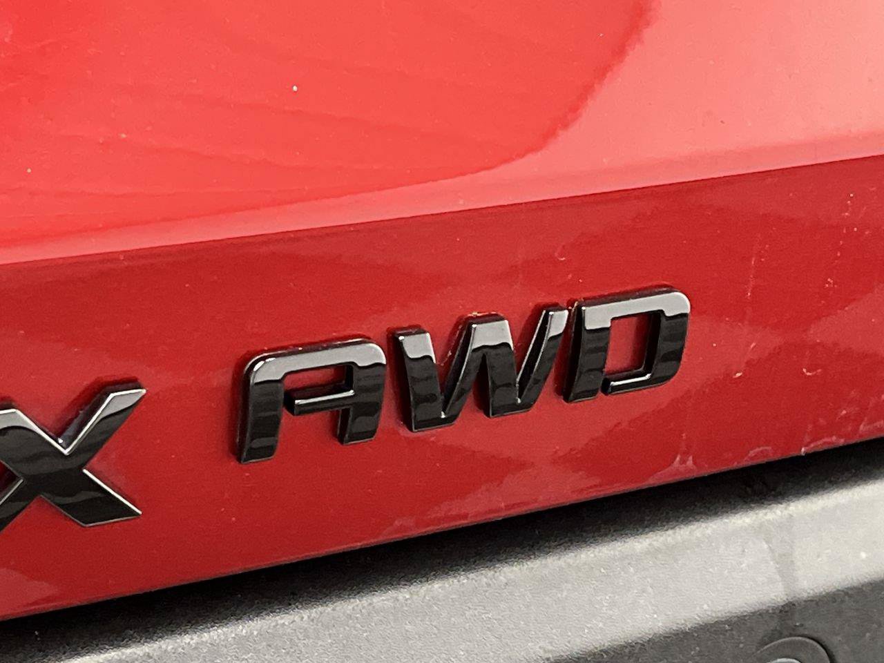 Certified 2025 Chevrolet Equinox ACTIV w/ Safety and Technology Package AWD/4WD image 35