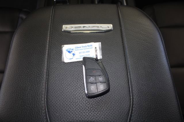 Used 2024 GMC Sierra 3500 Denali w/ Denali Reserve Package image 32
