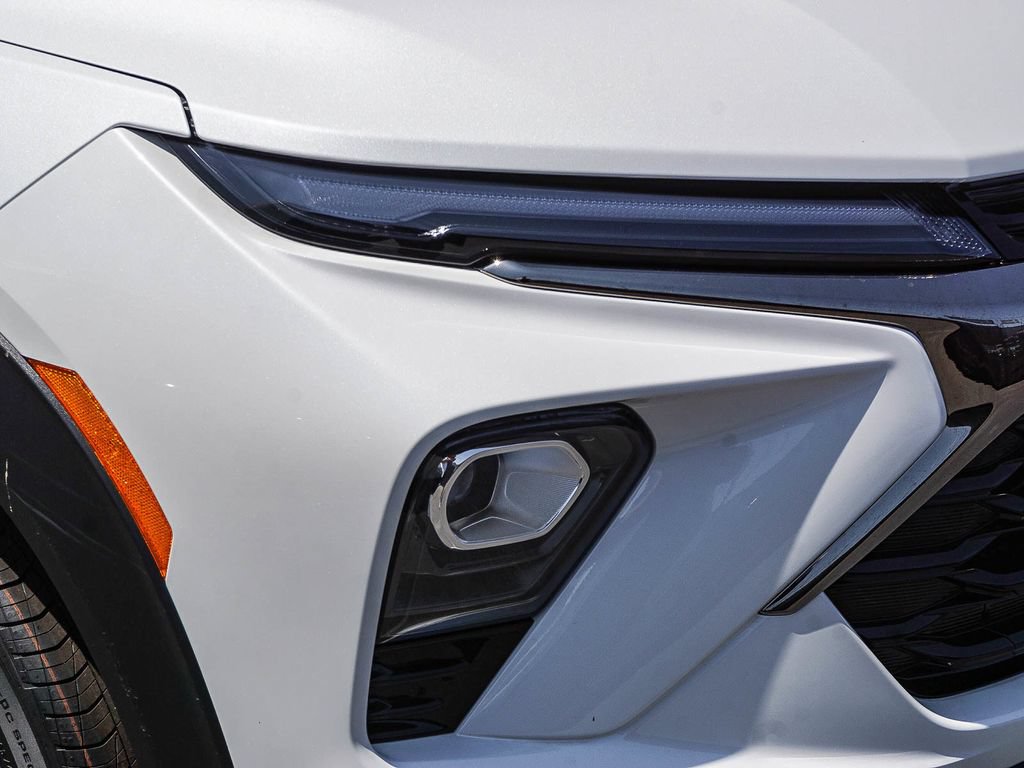 New 2026 Chevrolet TrailBlazer RS w/ Driver Confidence Package FWD image 10