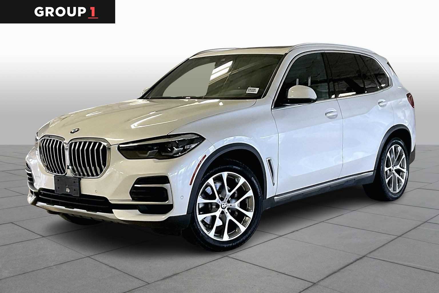 Used 2022 BMW X5 xDrive40i w/ Premium Package AWD/4WD image 1