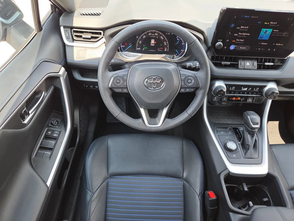Used 2023 Toyota RAV4 XSE w/ XSE Grade Weather Package AWD/4WD image 4