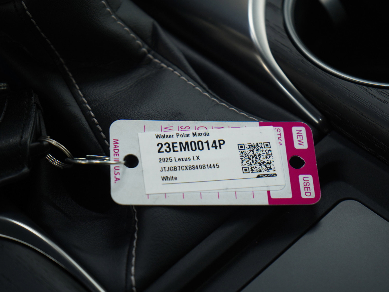 Used 2025 Lexus LX 600 4WD w/ Accessory Package (2T) image 39