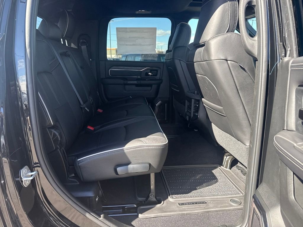 New 2026 RAM 3500 Limited AWD/4WD image 32
