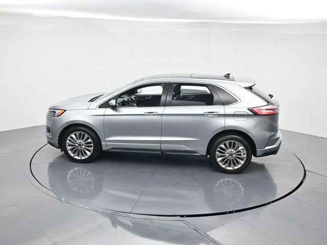 Used 2021 Ford Edge Titanium w/ Equipment Group 301A image 44