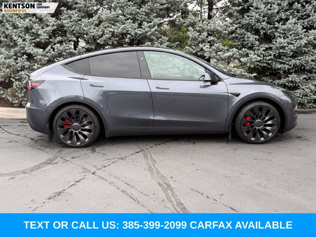 Used 2023 Tesla Model Y Performance AWD/4WD image 10