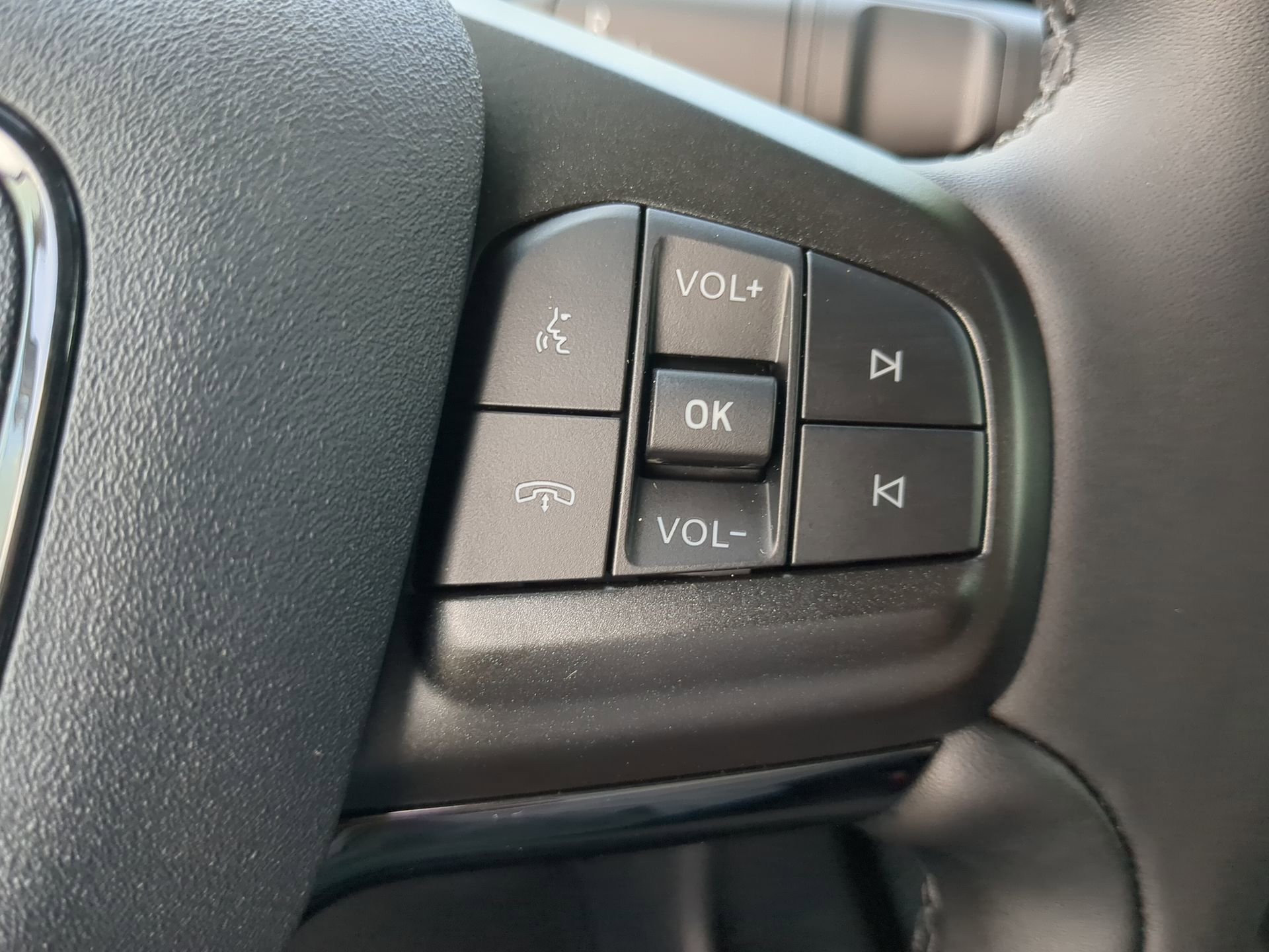 New 2026 Ford Mustang Mach-E Select RWD image 66
