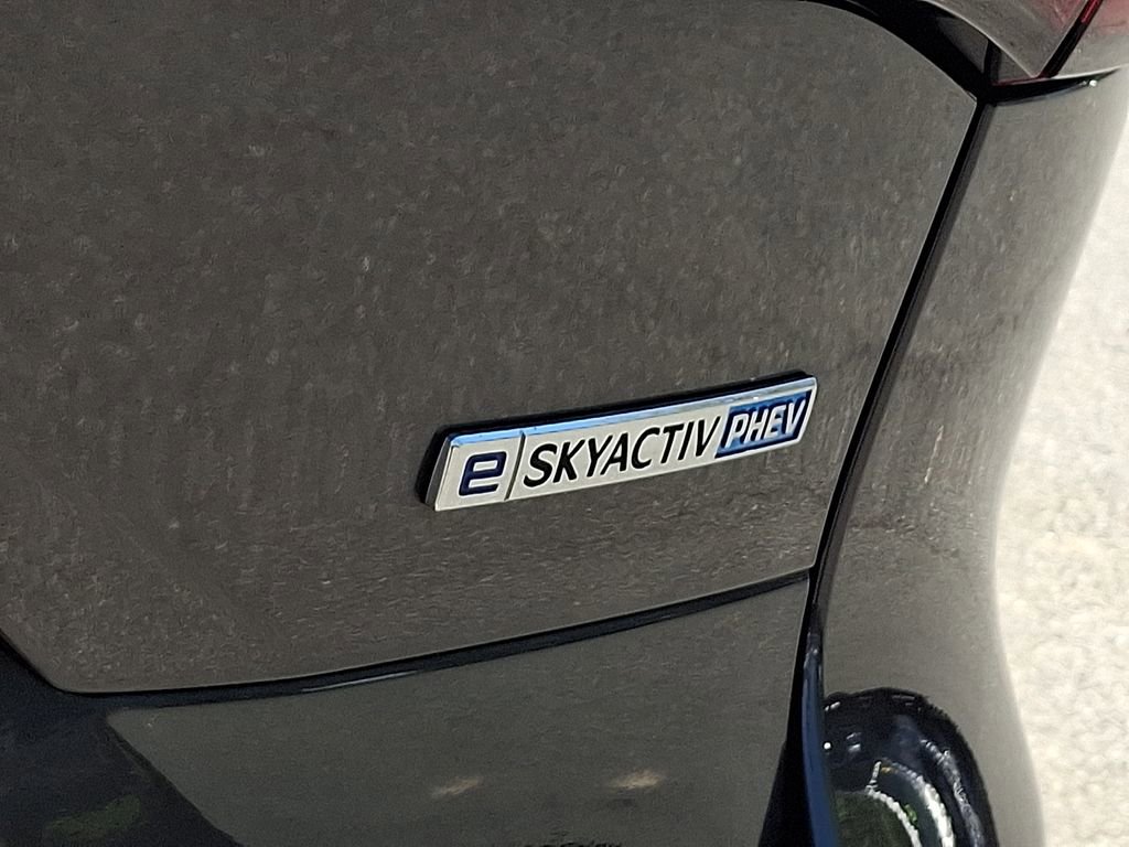Used 2024 MAZDA CX-90 Plug-In Hybrid w/ Preferred AWD/4WD image 33